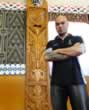 Iwi Le Comte Māori Carving